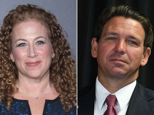 Author Jodi Picoult Signs Letter Urging Ron DeSantis to End ‘Dark Night of Censorship’ in Florida Schools