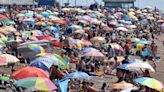 UK hot weather maps show exact date 22C mini heatwave will blast Britain