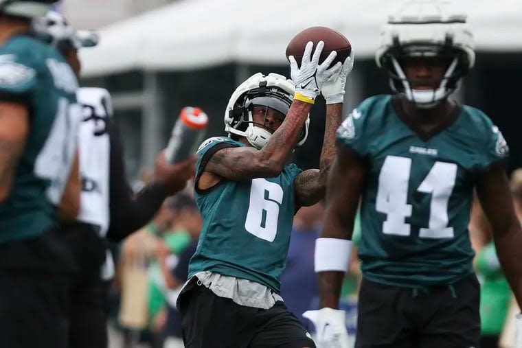 DeVonta Smith amazes with his Eagles training camp catches: ‘Nobody has been able to cover DeVonta’