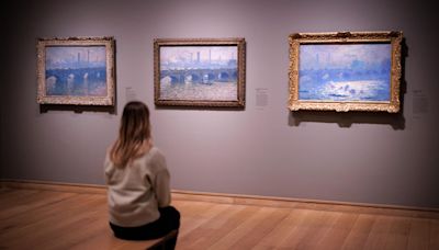 Londres expone una obra de Monet que fue dañada por el humo de los puros de Churchill