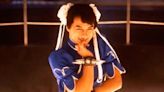 Así luchó Jackie Chan como Chun-Li en este hilarante combate contra Ken de Street Fighter