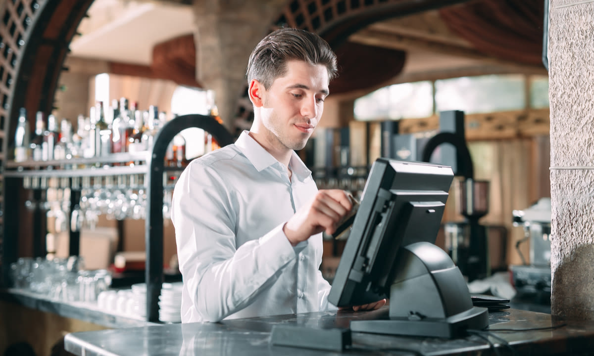 70% of Restaurant SMBs Using Instant Payments Say Convenience Is Top Benefit