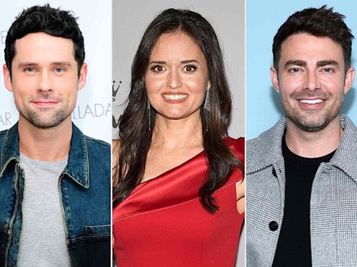 Jonathan Bennett, Danica McKellar, Benjamin Hollingsworth and More Join Christmas Con 2024’s Lineup (Exclusive)