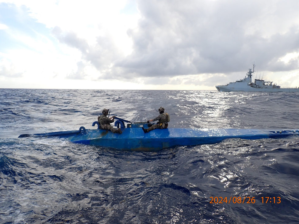 Coast Guard seizes 1,239 pounds of cocaine from "narco sub"