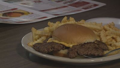 Big burgers at Bob’s Bar & Grill keep Martinsburg on the map