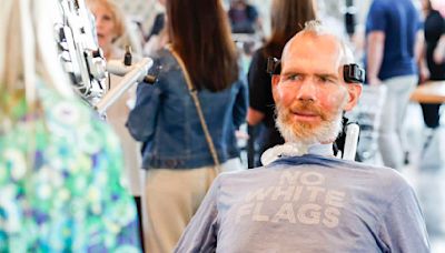 Steve Gleason to read from his new book at kick-off party