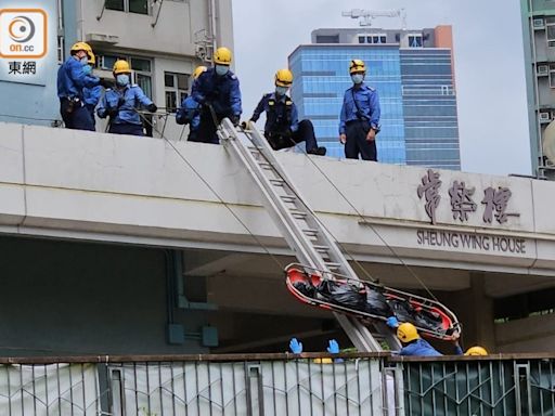 牛頭角上邨男子墮樓 倒臥平台當場不治