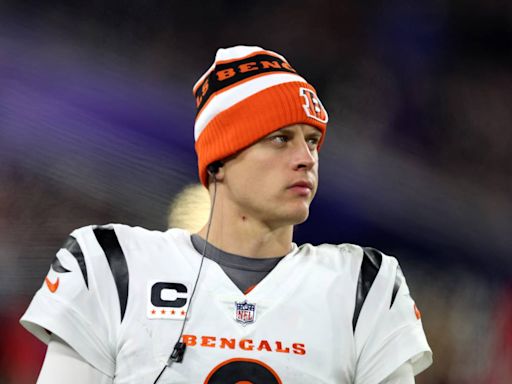 Bengals QB Joe Burrow is throwing again, drawing rave reviews from his teammates, coach