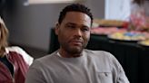 Michael Jordan Is The Definition Of A Basketball Icon, But Anthony Anderson Managed To Beat Him In Another Sport