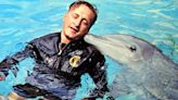 El día del delfín: la trama macabra detrás de un film que nadie quiere recordar y que fue un gran fracaso para Mike Nichols