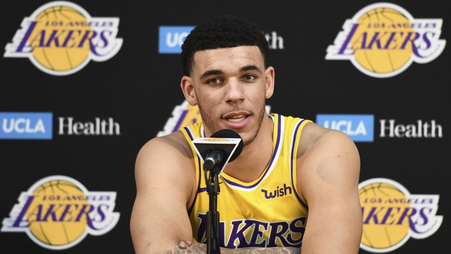 Ex-Lakers Star Lonzo Ball Reveals Honest Thoughts On Anthony Davis Trade