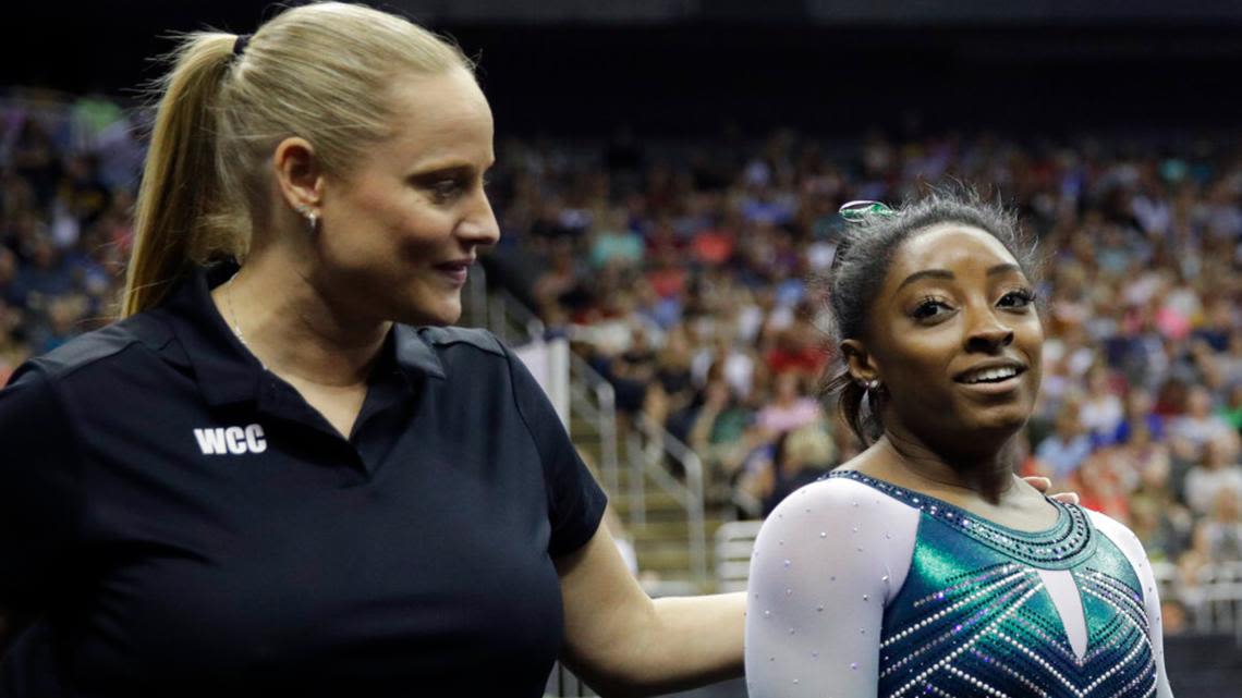 Simone Biles' coach coming to UGA to teach gymnastics