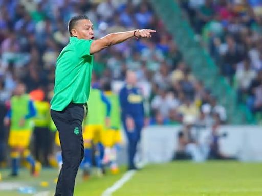 Ignacio Ambriz descarta dirigir a la Selección de México por respeto a Jaime Lozano