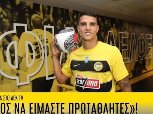 Erik Lamela firma con el AEK hasta 2027