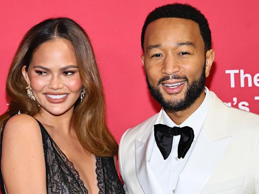 Chrissy Teigen Admits to Contacting Ex-Boyfriends, John Legend Reacts