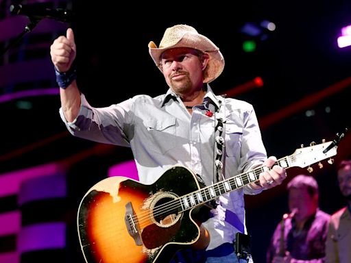 JUST IN: Jelly Roll, Lainey Wilson Lead All-Star Toby Keith Tribute Concert Coming to NBC