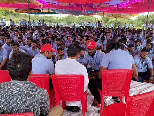 Concern over Samsung workers' strike in Tamil Nadu, India’s manufacturing stability under scrutiny