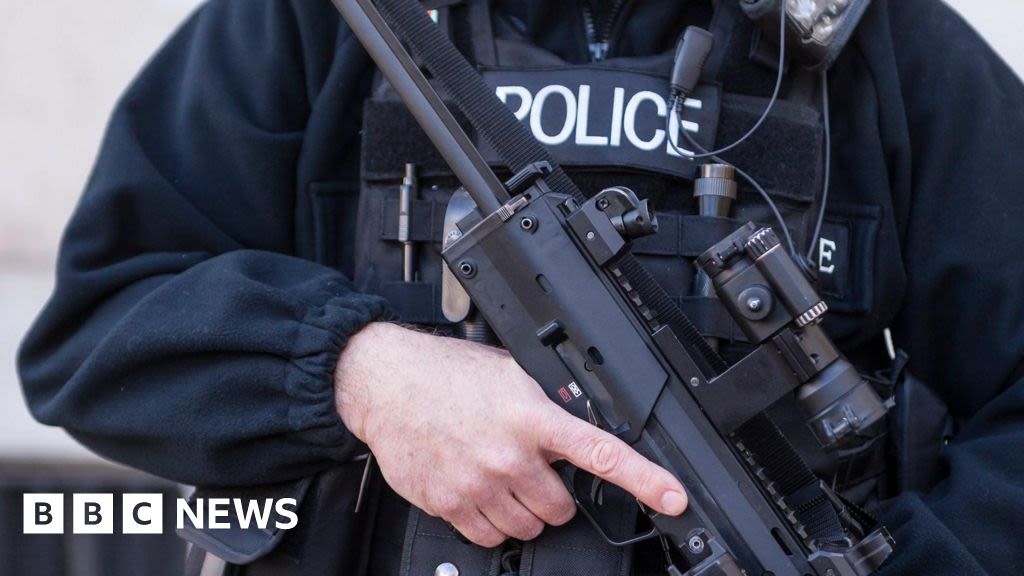 Armed police arrest seven people in Cheltenham