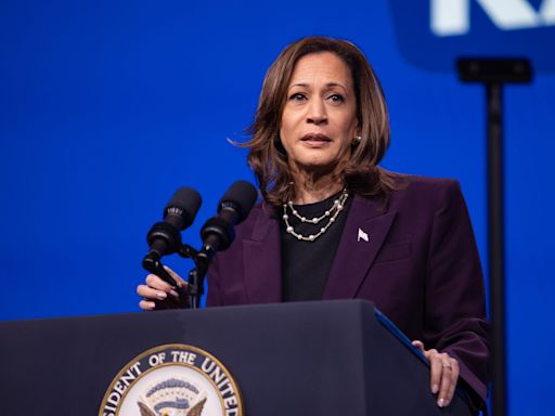 Kamala Harris counters Trump's message that the president should have a say in Fed decisions