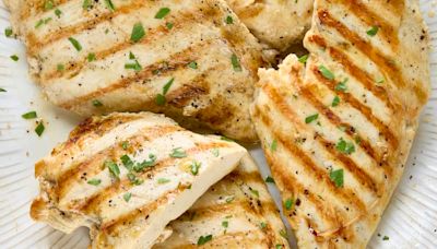 The Foolproof Method for Juicy Grilled Chicken Breast