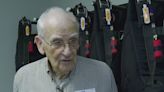 95-year-old Korean War veteran skydives to celebrate his birthday