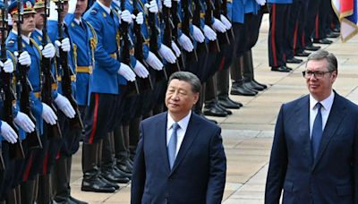 China's Xi gets red-carpet welcome in Serbia