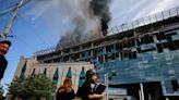 Zelenski denuncia nuevos ataques “masivos” de Rusia sobre Ucrania que dejan al menos 20 muertos - La Tercera