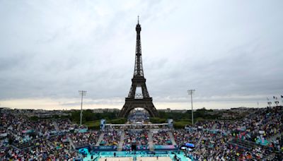 Jugador holandés de voleibol condenado por violación de una niña debutará el domingo en París