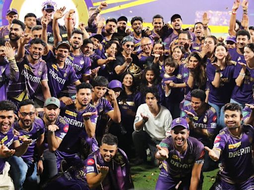Shah Rukh Khan's Touching Message To KKR Echoes Gautam Gambhir's Wisdom: 'These Blessed Candles Of The Night..'