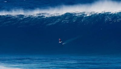 Could a Foiler Win a Big Wave Challenge Award?