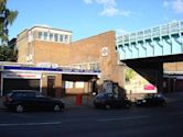 Ruislip Manor tube station