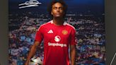 Man United confirm first signing of the summer as Zirkzee joins