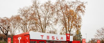 IS Tesla, Inc. (NASDAQ:TSLA) the Best AI Stock to Buy on the Dip?