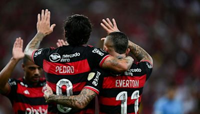 Flamengo arrolla al Bolívar 4-0 y sigue vivo en la Libertadores