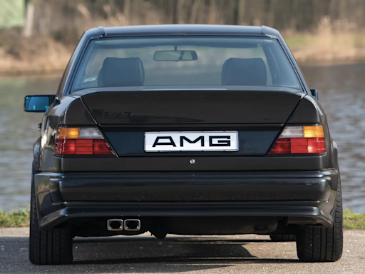 These Brutal, Ultra-Rare AMG Hammers Don’t Care About Your Comfort—and That’s the Point