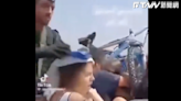 以色列「平民被哈瑪斯抓上車」 綁架影片曝光……