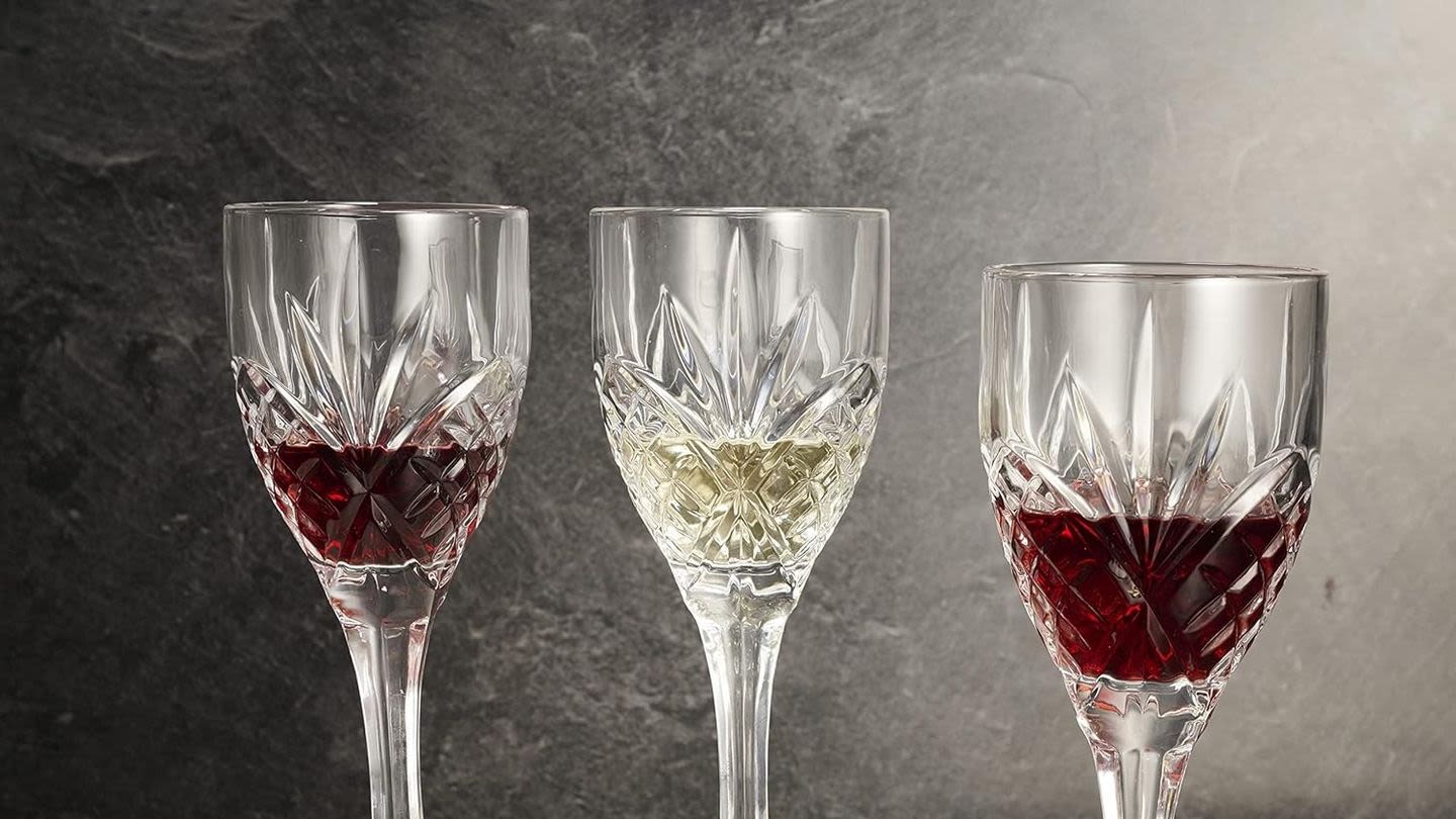 This Luxe Crystal Wine Glass Set Is Under $25 on Amazon