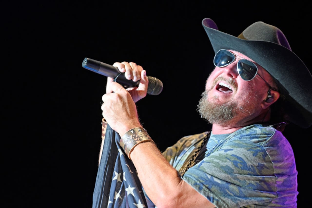 Country star promises comeback after heart attack: ‘This old country boy will get back’