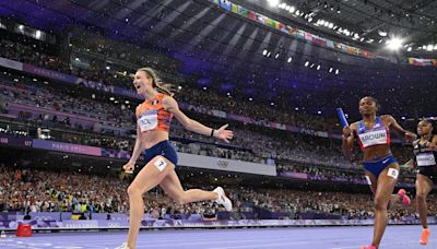 Netherlands' Femke Bol stuns the U.S. in final seconds of 4x400m mixed relay to win gold