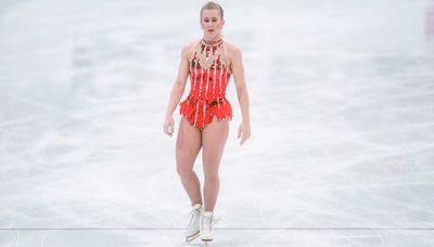 Tonya Harding's costume from day after Nancy Kerrigan assault could be auctioned for nearly $50,000