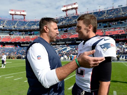 Walsh Jesuit to retire Mike Vrabel’s number