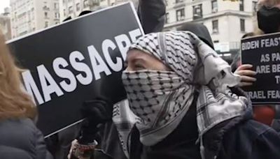 Anti-Israel protesters heard shouting ‘We are Hamas,’ ‘Long live Hamas’ amid Columbia U demonstrations