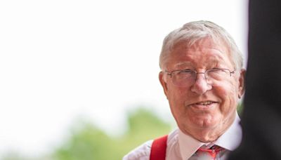 Sir Alex Ferguson's 'outstanding' gesture for Jurgen Klopp's farewell speaks volumes