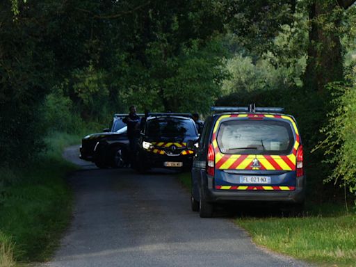 Fusillade dans un village d'Allier : le maire évoque la personnalité du tireur, « ancien militaire »