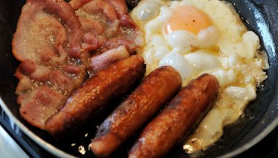 Cutting out bacon and sausages may help reduce dementia risk – study