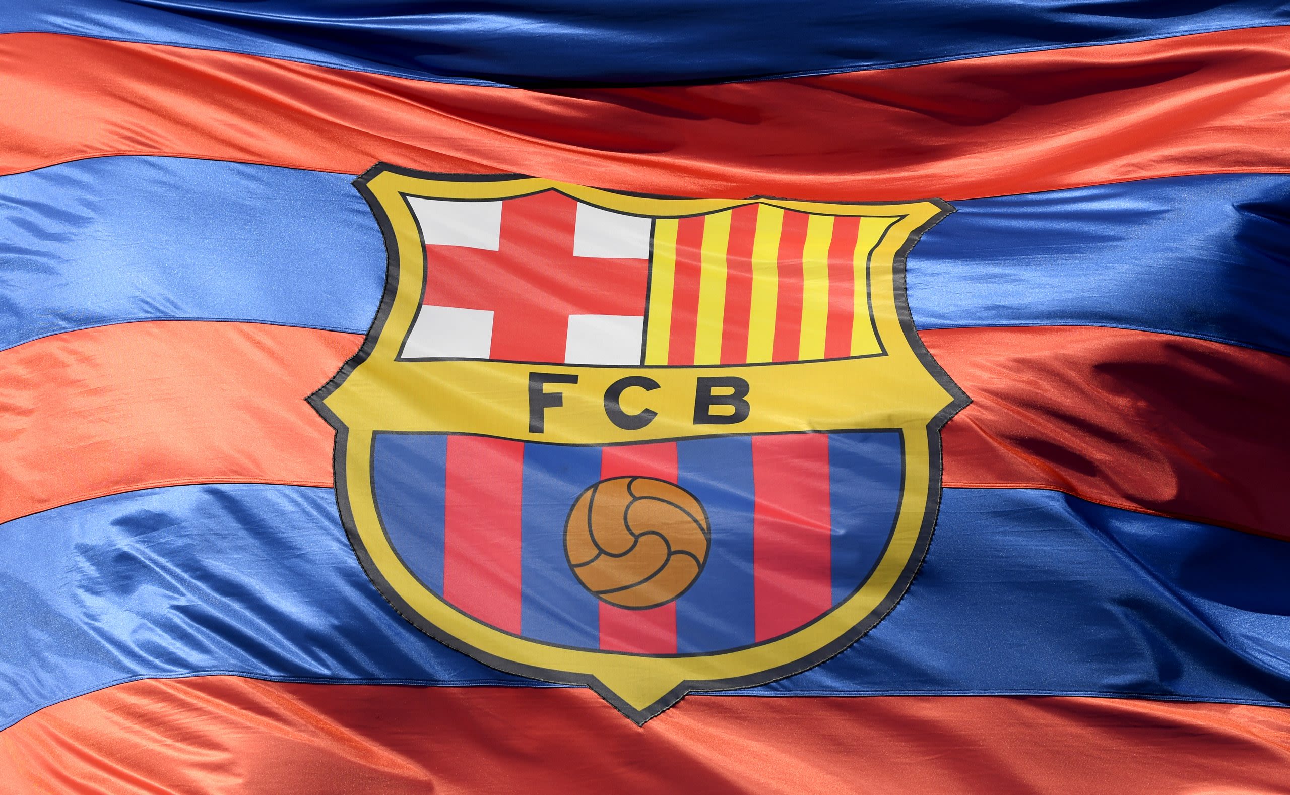 Barcelona miss out on opportunity to sign 18-year-old attacking talent