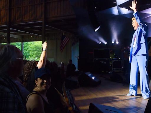 TANGLEWOOD REVIEW: Brandi Carlile captivates a sellout crowd at Tanglewood