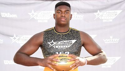 Four-star defensive tackle Reginald Vaughn commits to Arkansas