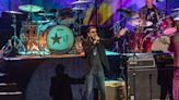 Ringo Starr has fun with his friends at an infectious Milwaukee concert