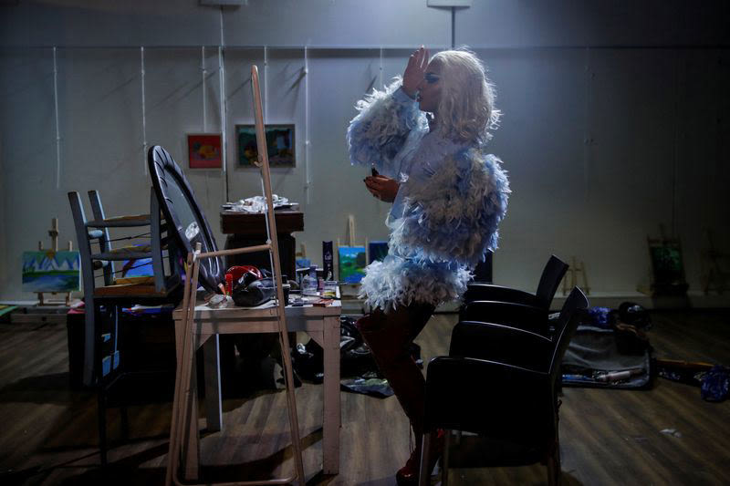 For Turkish performer, drag is a political act